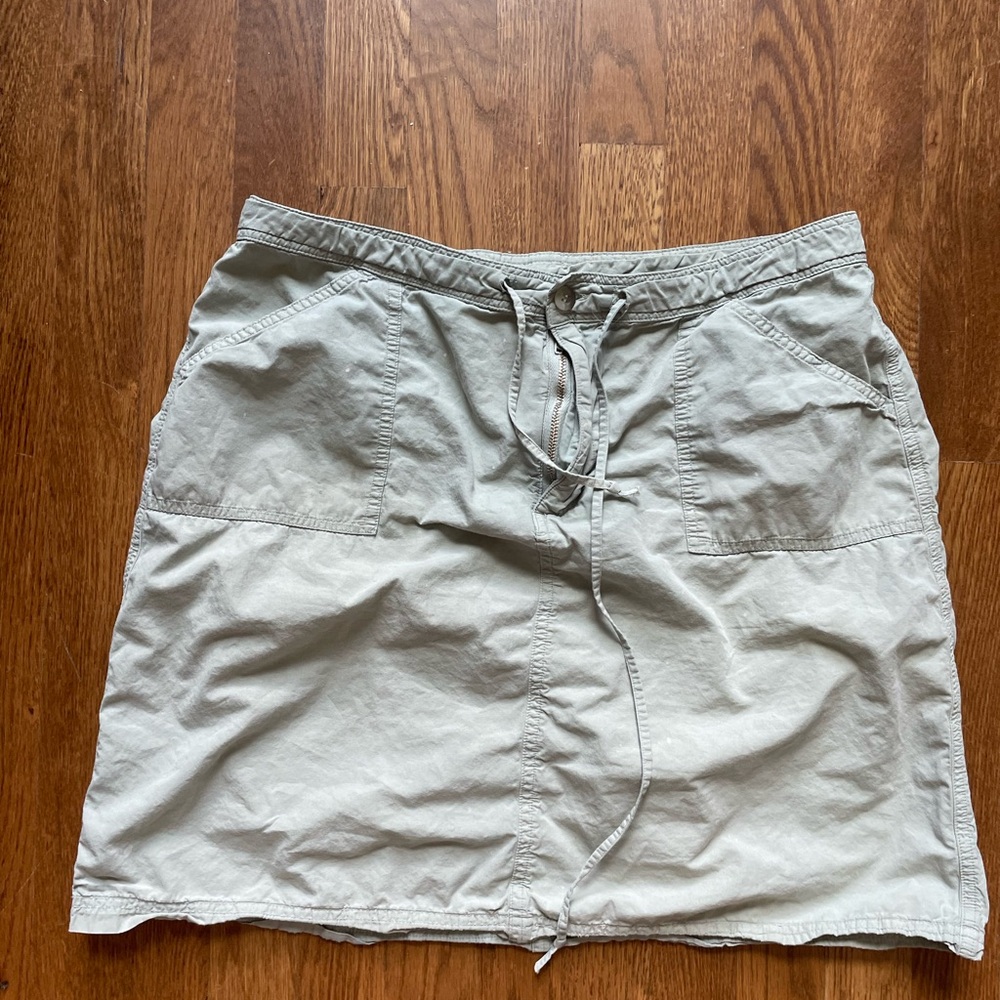 Fresh Produce Light Gray Garment